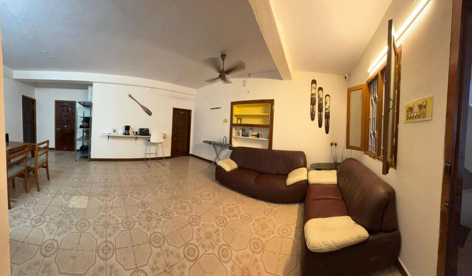 Hostel Madras Екстериор снимка